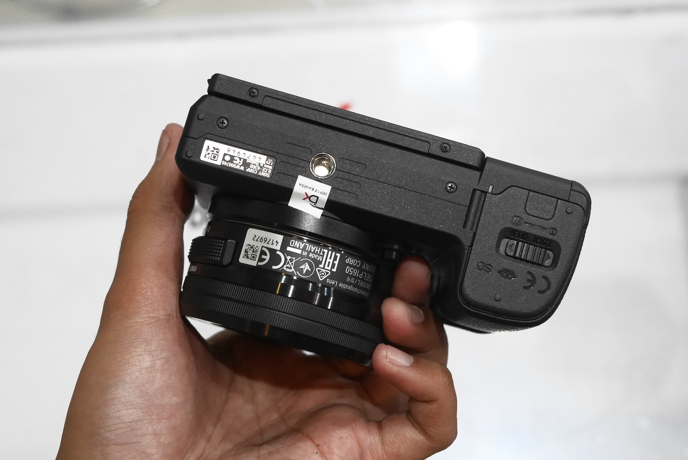 sony corp selp1650