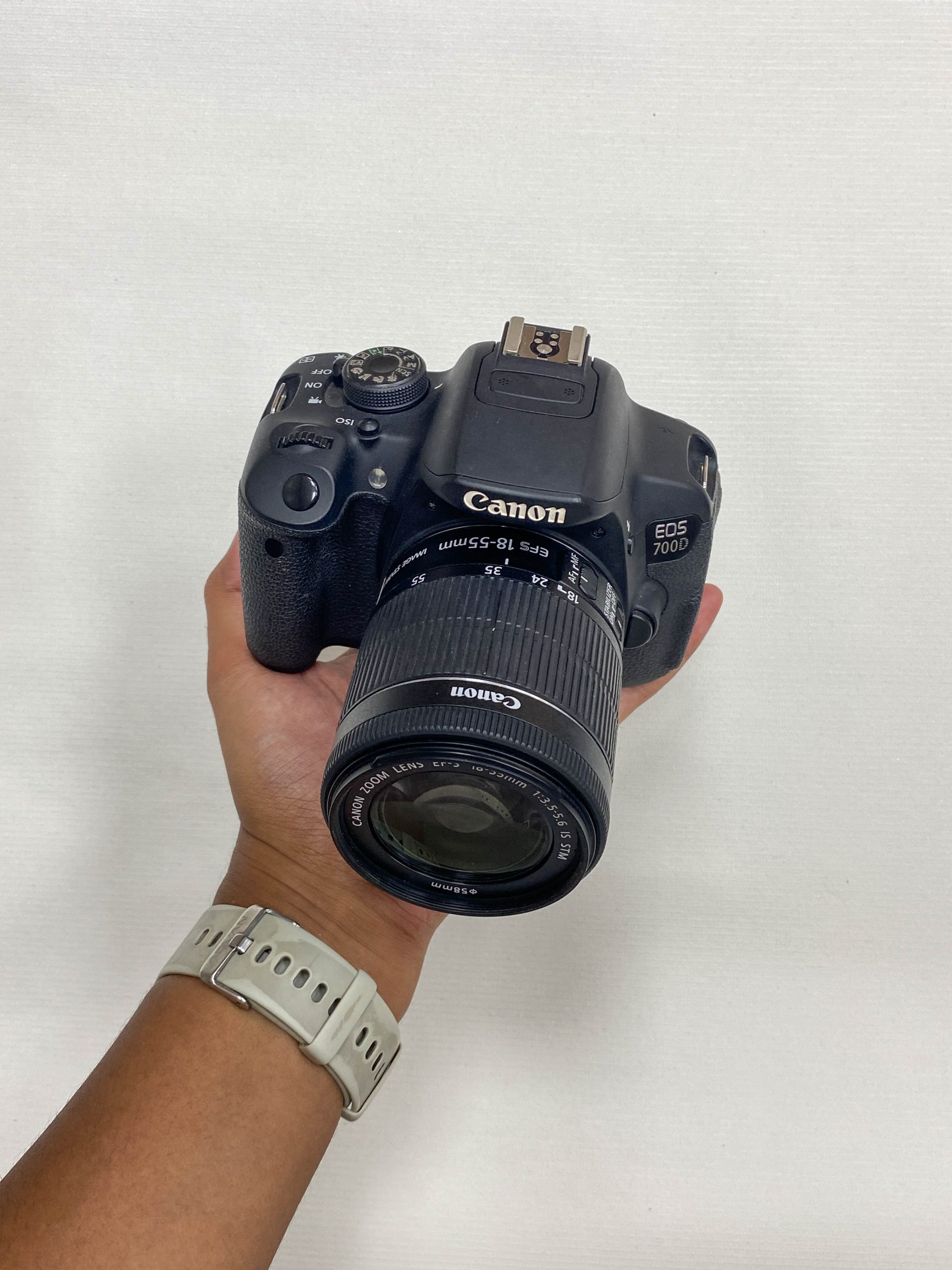 SECOND – CANON EOS 700D PLUS KIT 18-55MM KODE S.132